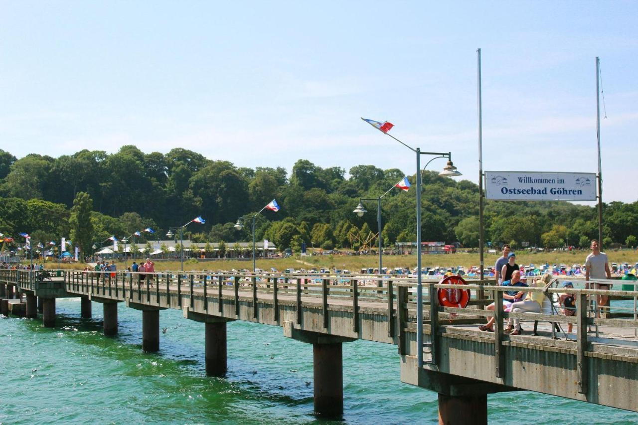 Fewo Mit Terrasse, Gratis Nutzung Vom Ahoi Erlebnisbad Und Sauna In Sellin - Haus Blick Zur See Fewo 13 Goehren (Ruegen) Exterior foto